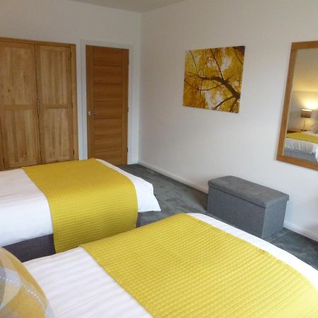 Gerycastell Luxury Holiday Apartment With Stunning Views & Ev Station Point Carmarthen Exterior foto