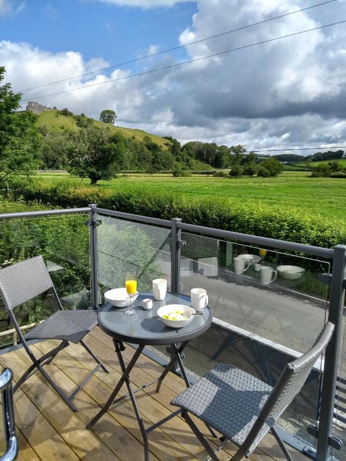 Gerycastell Luxury Holiday Apartment With Stunning Views & Ev Station Point Carmarthen Exterior foto